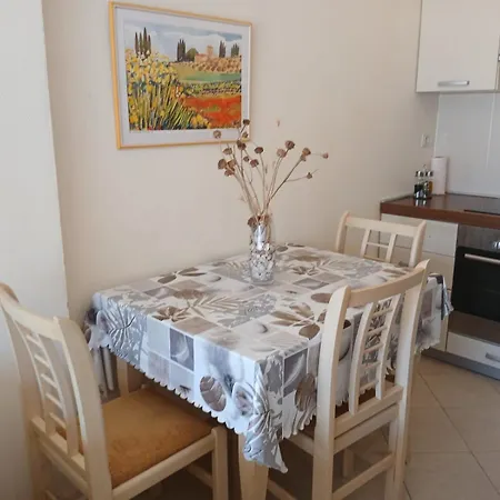 Art * Vlorë
